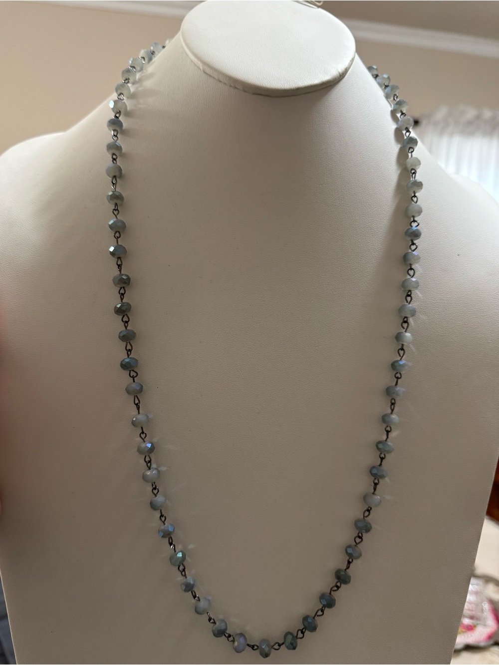Lula n Lee Woman Delicate Grey Bead Strand Necklace - Unbranded Pale Mint color
